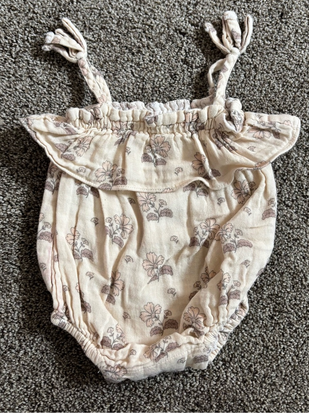 Rylee + Cru Soft Floral Romper - Cream & Dusty Pink